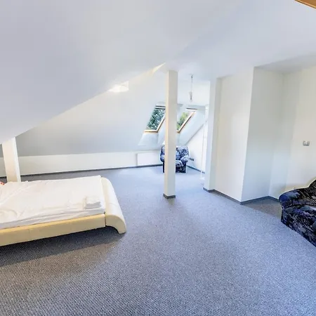 Villa Rezydencja Madrzechowo *