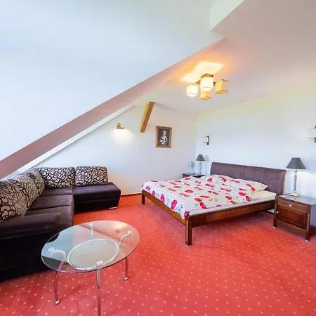 Rezydencja Madrzechowo * Madrzechowo