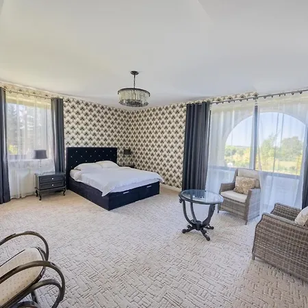 Rezydencja Madrzechowo Villa Madrzechowo